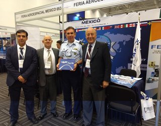 FAdeA participa de la feria Aeroespacial de Querétaro, México