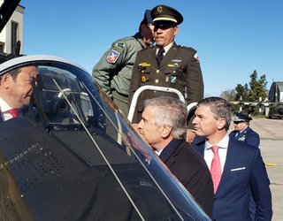 Por primera vez en su historia, FAdeA concreta la venta internacional de su avión Pampa III