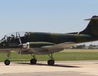 Entrega de avión IA-58 Pucará modernizado