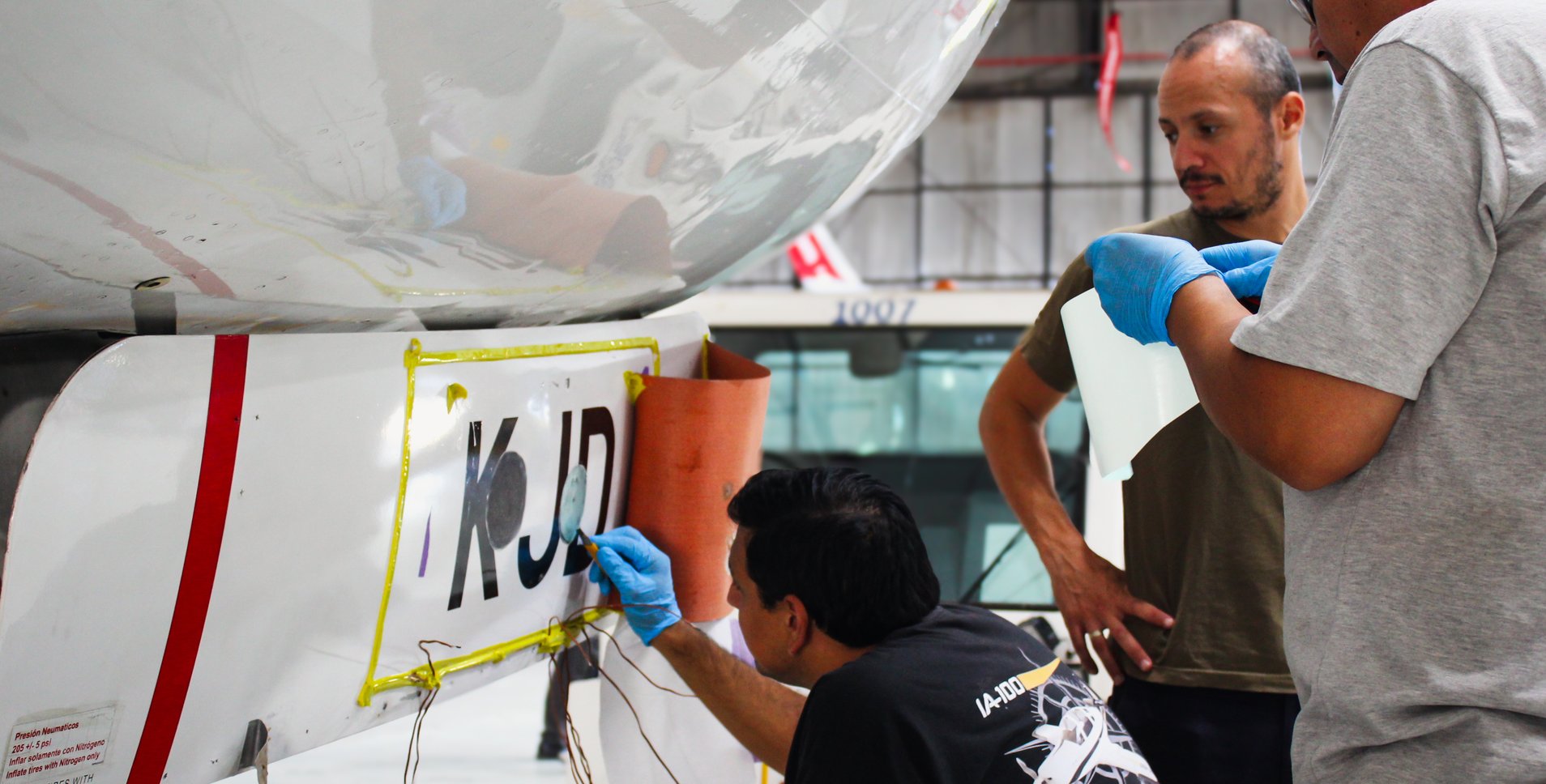 Reparación en material compuesto