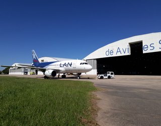 Llega un nuevo avión de LATAM a FAdeA